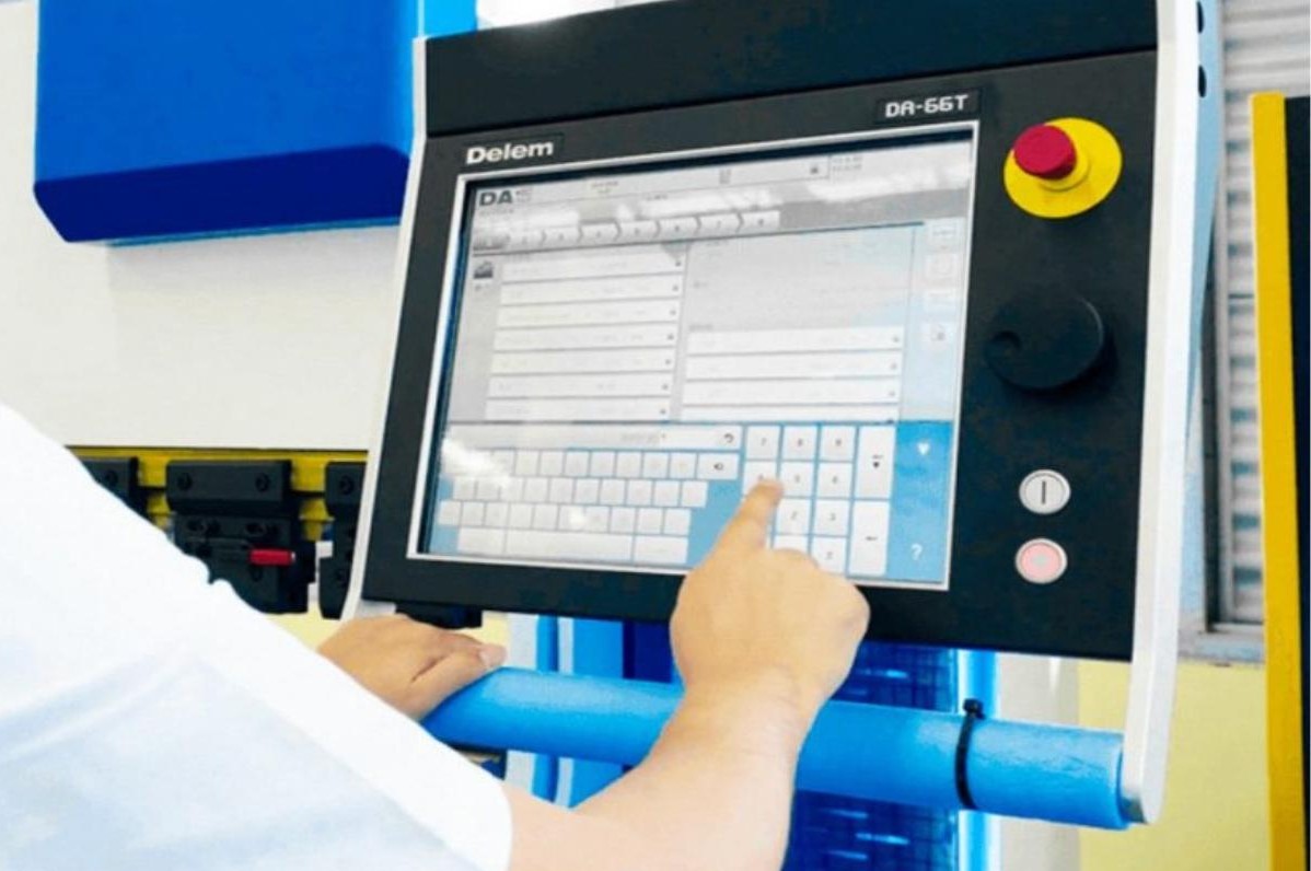 Schnelle Programmierung und zentrale Steuerung