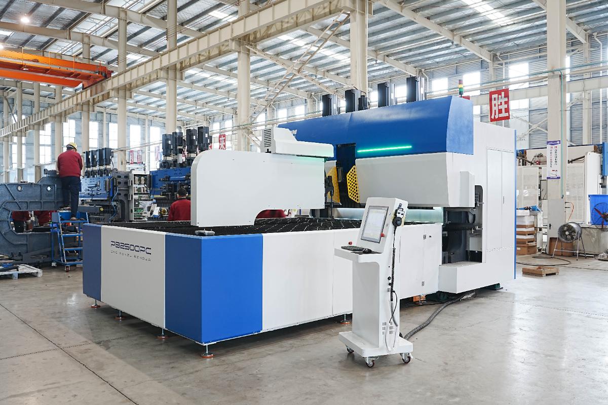 Cutting-Edge Design Suitable for Industry 4.0 The PB-A series boasts a compact and ergonomic design tailored for space-sensitive production. Equipped to meet Industry 4.0 standards, the machine integrates seamlessly with automated workflows. Low energy consumption optimizes operating costs, while advanced technologies deliver cutting-edge functionality for global manufacturing demands.