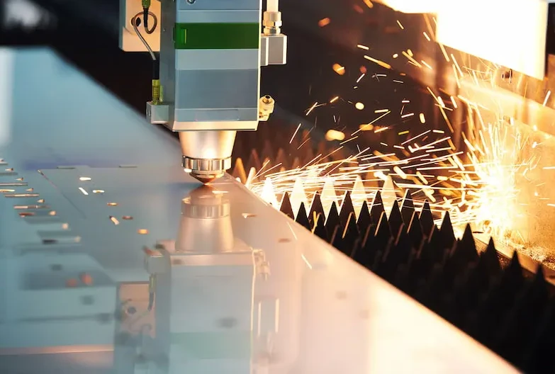 Faserlaser – Funktionsprinzipien, Anwendungen & mehr