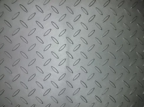 1M – 2M Edelstahl-Oberfläche